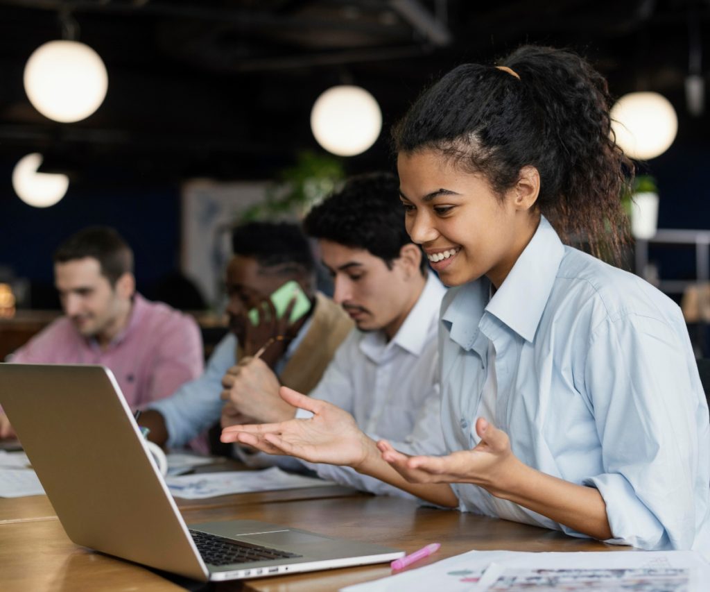Recrutamento externo: veja as vantagens dessa tendência e as melhores fontes. A Benê é o melhor cartão multibenefício corporativo, com bandeira Visa e aceitação ampla na vida real.