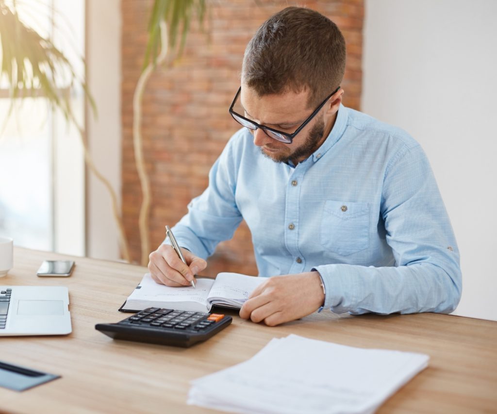 Como planejar um evento corporativo de confraternização que os colaboradores vão adorar. A Benê é o melhor cartão multibenefício corporativo, com bandeira Visa e aceitação ampla na vida real.