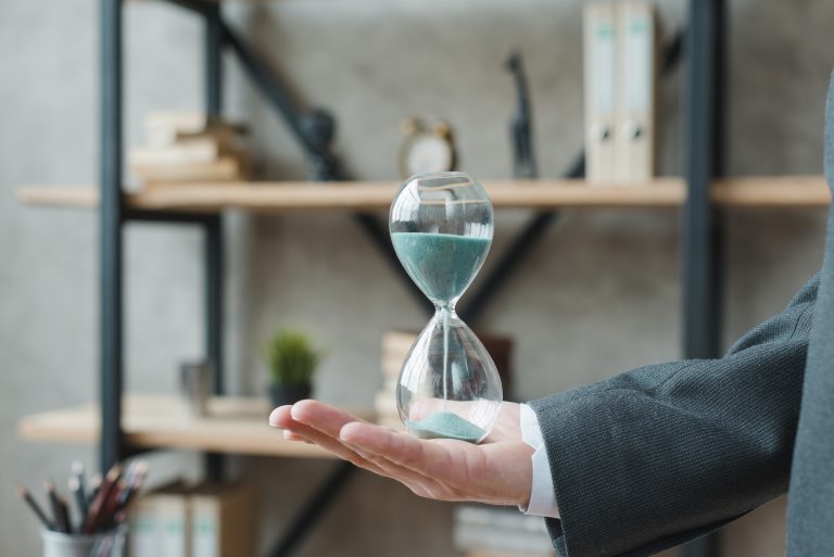 Retrospectiva 2025: As 5 Notícias que Abalaram o RH e Transformaram Definitivamente o Futuro do Trabalho. A Benê é o melhor cartão multibenefício corporativo, com bandeira Visa e aceitação ampla na vida real.