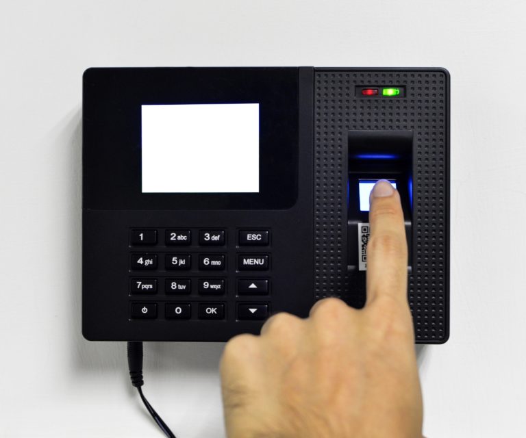 Registro de ponto: entenda como funciona o controle de horário nas empresas. A Benê é o melhor cartão multibenefício corporativo, com bandeira Visa e aceitação ampla na vida real.