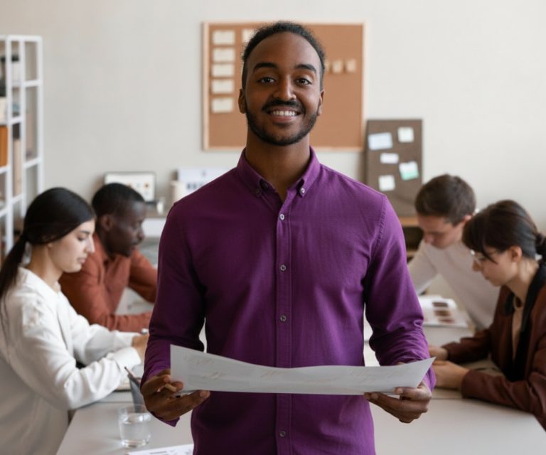 Soft Skills e Hard Skills: entenda as diferenças e a importância para o desenvolvimento profissional. A Benê é o melhor cartão multibenefício corporativo, com bandeira Visa e aceitação ampla na vida real.