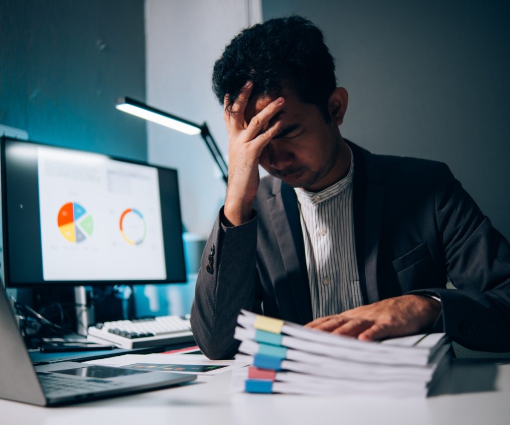 Excesso de Trabalho: Como Identificar, Evitar e Proteger sua Equipe. A Benê é o melhor cartão multibenefício corporativo, com bandeira Visa e aceitação ampla na vida real.