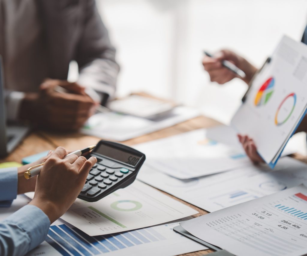 Plano de saúde regional ou nacional: qual faz mais sentido para sua empresa? A Benê Seguros facilita a contratação de planos de saúde, odontológico e de vida para empresas, com custo acessível e soluções a partir de 3 vidas. Seguro saúde nas melhores operadoras do Brasil. Consultoria de benefícios corporativos completa para sua empresa.