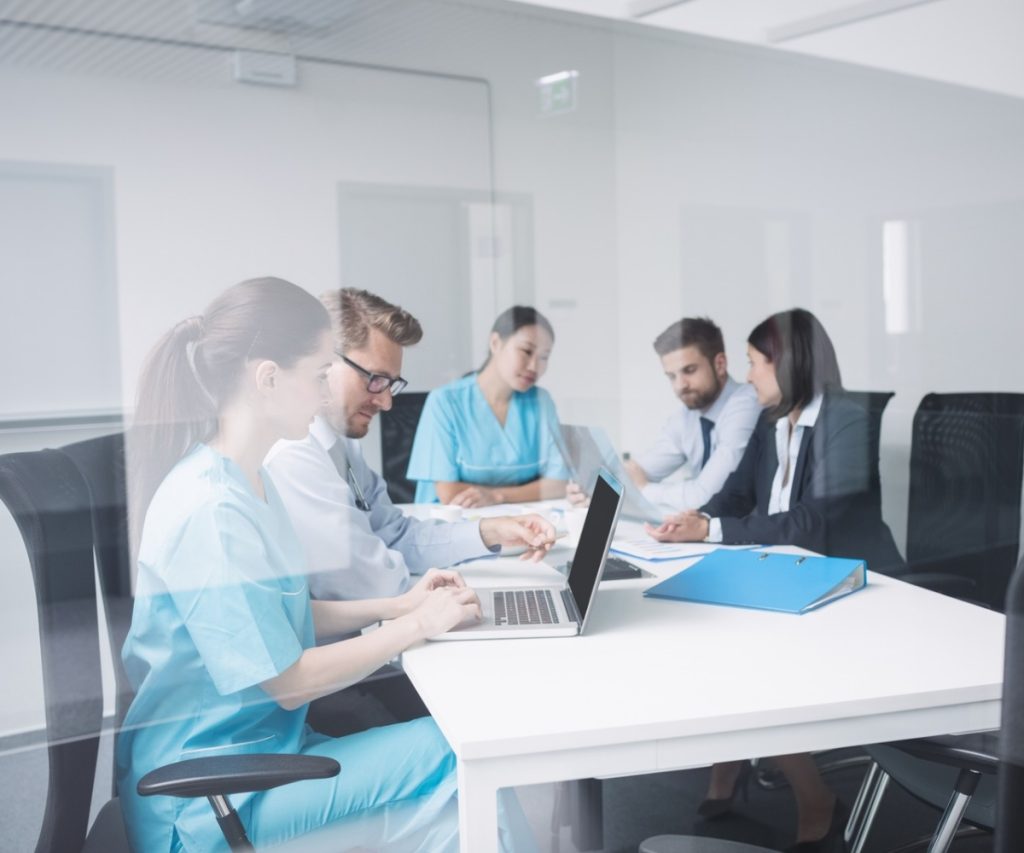 Gestão ocupacional: prevenção, segurança e saúde para empresas. A Benê Seguros facilita a contratação de planos de saúde, odontológico e de vida para empresas, com custo acessível e soluções a partir de 3 vidas. Seguro saúde nas melhores operadoras do Brasil. Consultoria de benefícios corporativos completa para sua empresa.