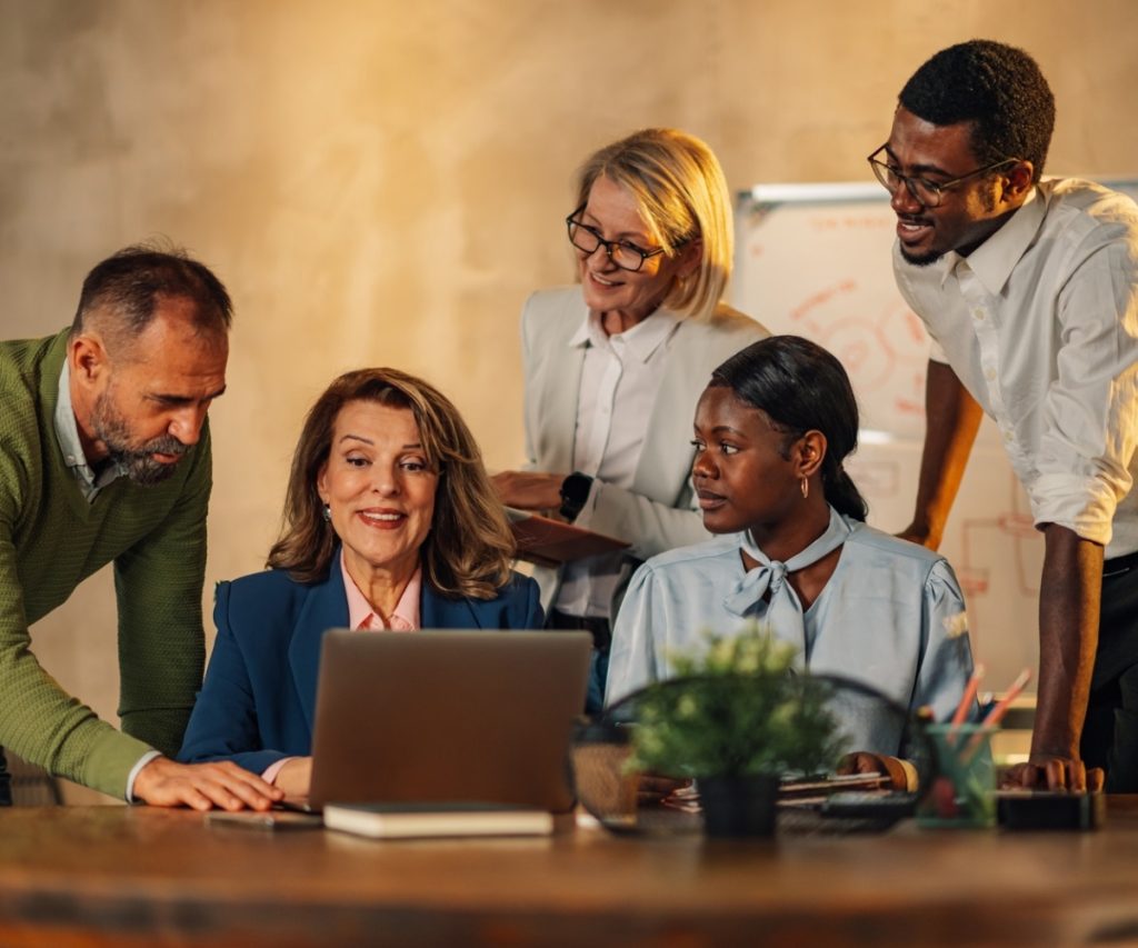Integração de equipe: como fortalecer a colaboração e melhorar os resultados do time. A Benê Seguros facilita a contratação de planos de saúde, odontológico e de vida para empresas, com custo acessível e soluções a partir de 3 vidas. Seguro saúde nas melhores operadoras do Brasil. Consultoria de benefícios corporativos completa para sua empresa.