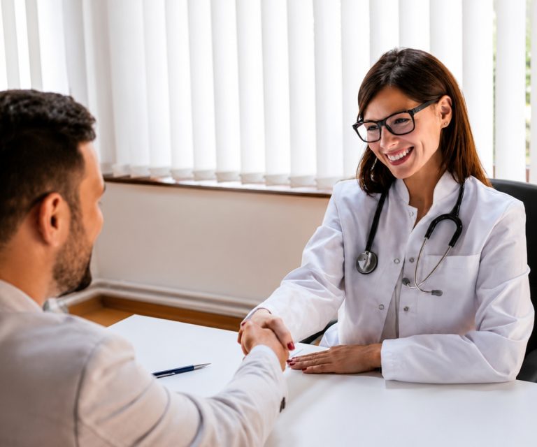 Como a prevenção impacta o custo do benefício de saúde na sua empresa. A Benê Seguros facilita a contratação de planos de saúde, odontológico e de vida para empresas, com custo acessível e soluções a partir de 3 vidas. Seguro saúde nas melhores operadoras do Brasil. Consultoria de benefícios corporativos completa para sua empresa.