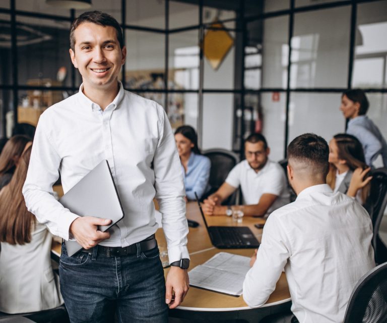 Protagonismo no trabalho: como desenvolver essa habilidade e impulsionar sua carreira. A Benê é o melhor cartão multibenefício corporativo, com bandeira Visa e aceitação ampla na vida real.
