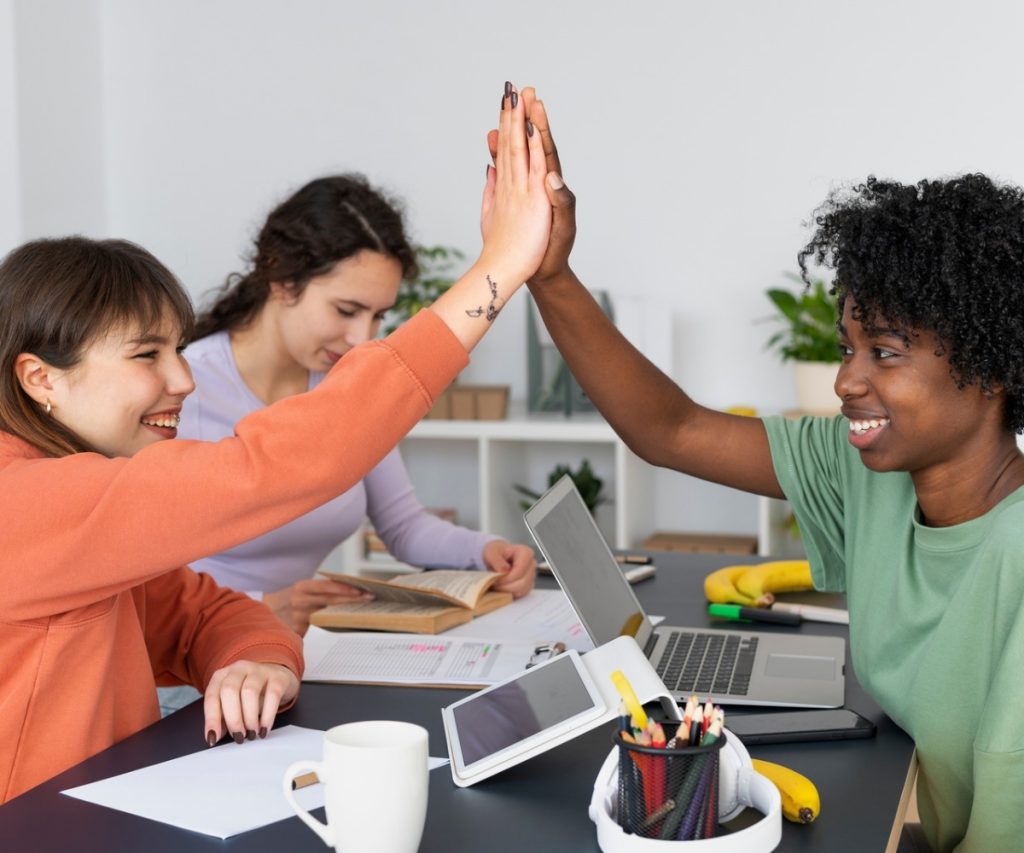 Treinamento de equipe: fortaleça o desempenho dos colaboradores. A Benê é o melhor cartão multibenefício corporativo, com bandeira Visa e aceitação ampla na vida real.