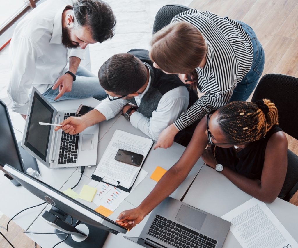Benê - Cartão Flexível de Benefícios Corporativos Lean Office: como reduzir desperdícios no escritório. A Benê é o melhor cartão multibenefício corporativo, com bandeira Visa e aceitação ampla na vida real.
