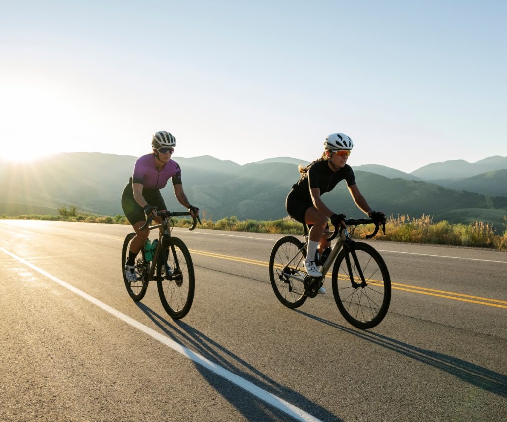 Benefícios de andar de bicicleta: 10 motivos para incluir esse hábito na rotina. Contrate já um seguro bike da Benê e pedale com mais tranquilidade, contando com atendimento especializado e contratação rápida pelo WhatsApp.