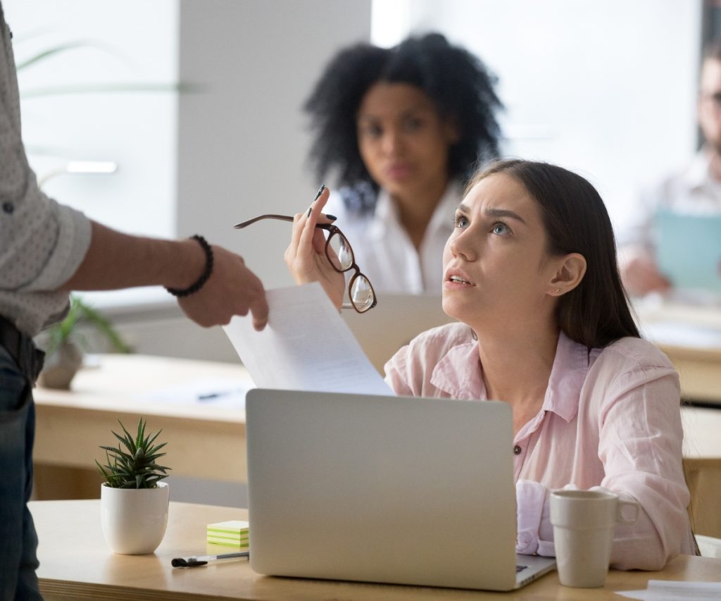 Microgerenciamento: como evitar e fortalecer a confiança na equipe. A Benê é o melhor cartão multibenefício corporativo, com bandeira Visa e aceitação ampla na vida real.