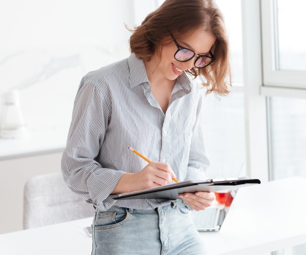 Organização e trabalho: como criar um ambiente mais produtivo. A Benê é o melhor cartão multibenefício corporativo, com bandeira Visa e aceitação ampla na vida real.