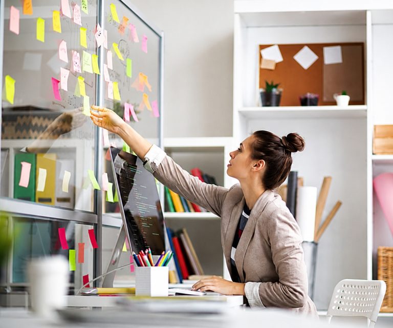 Organização e trabalho: como criar um ambiente mais produtivo. A Benê é o melhor cartão multibenefício corporativo, com bandeira Visa e aceitação ampla na vida real.