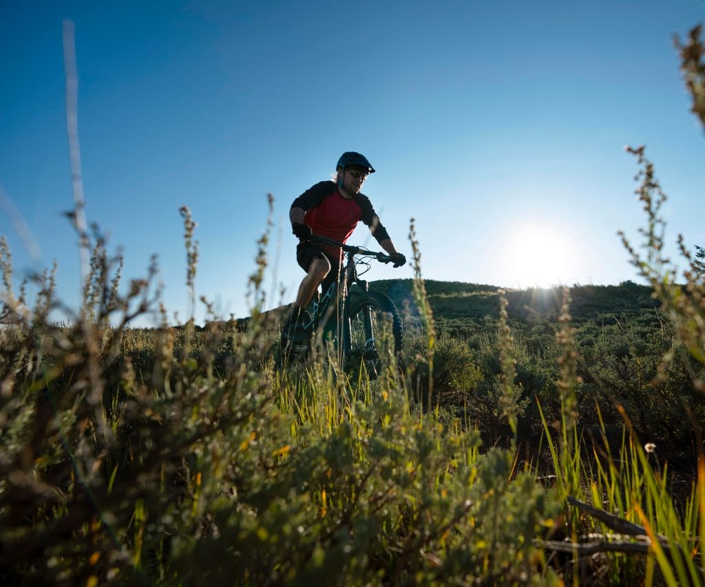 Ciclocross: conheça a modalidade e suas principais características. Contrate já um seguro bike da Benê e pedale com mais tranquilidade, contando com atendimento especializado e contratação rápida pelo WhatsApp.