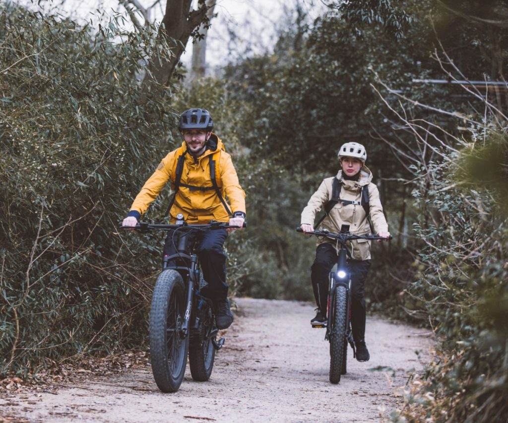 Fat bike: entenda como funciona e onde ela pode ser usada. Contrate já um seguro bike da Benê e pedale com mais tranquilidade, contando com atendimento especializado e contratação rápida pelo WhatsApp.