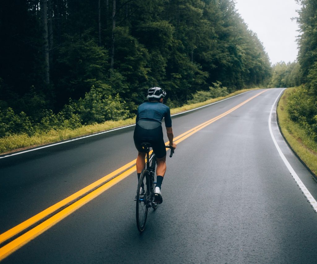 Modelos de bicicleta: conheça os principais tipos e saiba como escolher. Contrate já um seguro bike da Benê e pedale com mais tranquilidade, contando com atendimento especializado e contratação rápida pelo WhatsApp.