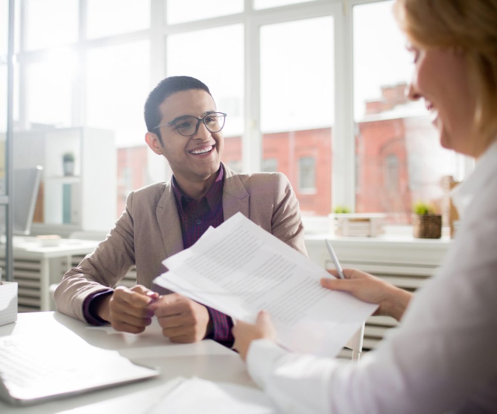 Benê - Cartão Flexível de Benefícios Corporativos Candidate experience: como fortalecer o processo seletivo. A Benê é o melhor cartão multibenefício corporativo, com bandeira Visa e aceitação ampla na vida real.