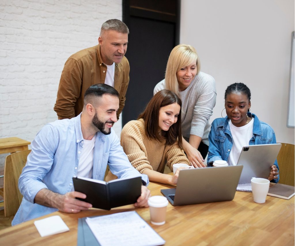 Dia da Inovação: por que a data importa e como inovar na empresa. A Benê é o melhor cartão multibenefício corporativo, com bandeira Visa e aceitação ampla na vida real.
