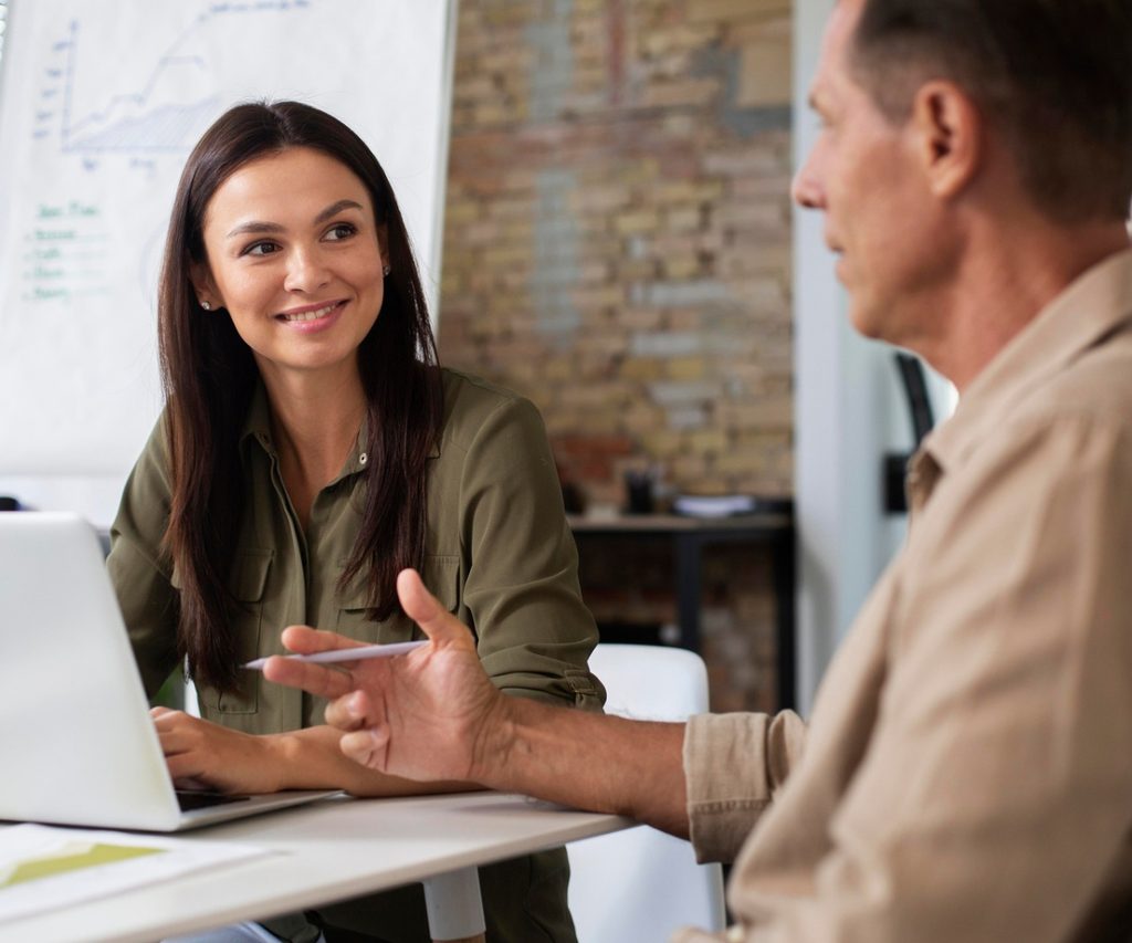 Reunião one-on-one: como fortalecer a comunicação interna. A Benê é o melhor cartão multibenefício corporativo, com bandeira Visa e aceitação ampla na vida real.